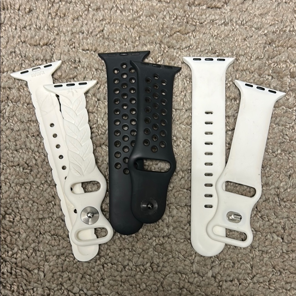 iPhone White and Black Watch Bands Set